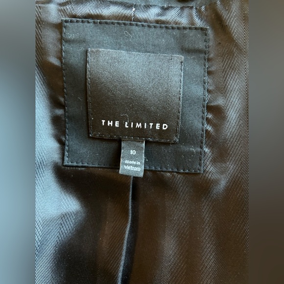 The Limited 2 piece black suit - Picture 5 of 15